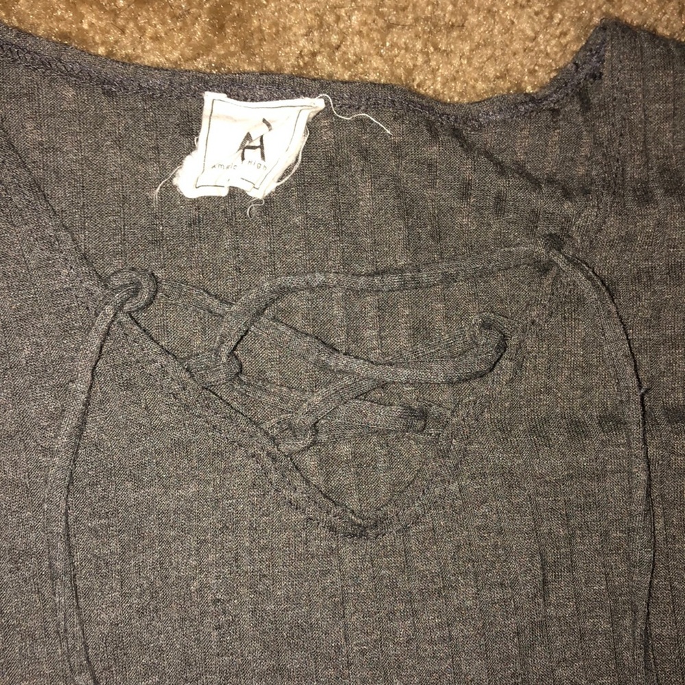 Gray Ribbed Long Sleeved Shirt - Picture 2 of 2